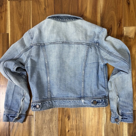 American Eagle AE AEO Distressed Cropped Denim Trucker Jean Jacket Womens M - Picture 7 of 7